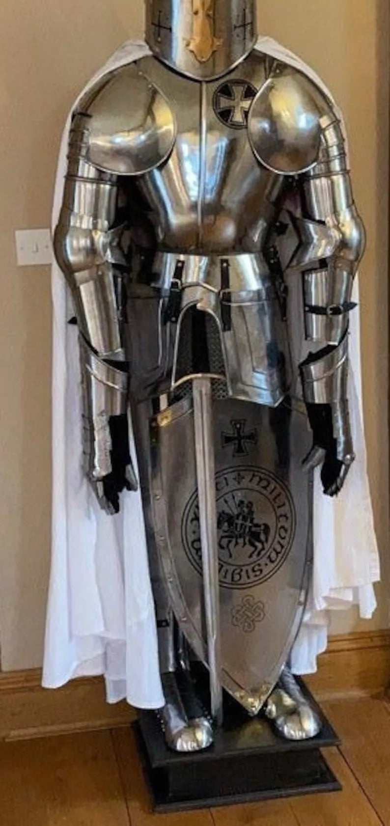 Medieval Templar Armour